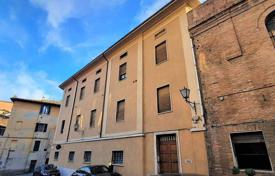 Appartement – Sienne, Toscane, Italie. 772,000 €