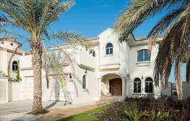 Villa – The Palm Jumeirah, Dubai, Émirats arabes unis. $7,400 par semaine