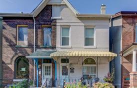 Maison mitoyenne – Broadview Avenue, Toronto, Ontario,  Canada. C$1,353,000