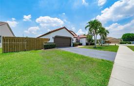 Maison en ville – Davie, Broward, Floride,  Etats-Unis. $850,000