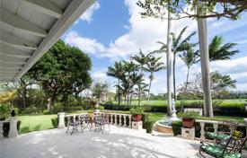Maison en ville – Miami Beach, Floride, Etats-Unis. $4,390,000
