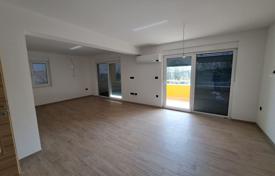 3 pièces maison en ville 320 m² à Kastav, Croatie. 680,000 €