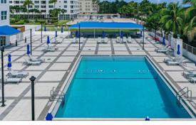 Copropriété – Miami Beach, Floride, Etats-Unis. $695,000