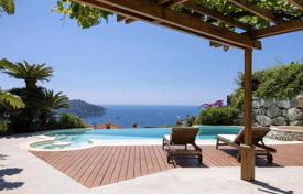 Villa – Villefranche-sur-Mer, Côte d'Azur, France. 5,950,000 €