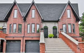 3 pièces maison mitoyenne à Old Toronto, Canada. C$1,525,000