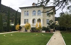 Villa – Salò, Lombardie, Italie. 7,000,000 €