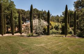 Villa – Provence-Alpes-Côte d'Azur, France. 7,700 € par semaine