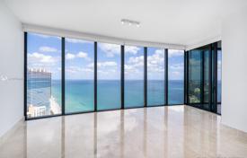 Bâtiment en construction – Collins Avenue, Miami, Floride,  Etats-Unis. $7,900,000