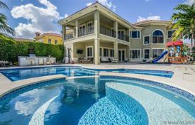 Villa – Hollywood, Floride, Etats-Unis. $2,299,000