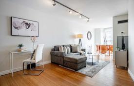 Appartement – Bay Street, Old Toronto, Toronto,  Ontario,   Canada. C$752,000
