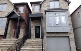 Maison en ville – Portland Street, Toronto, Ontario,  Canada. C$1,635,000