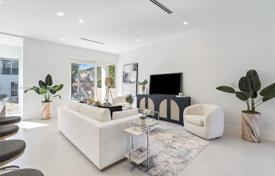Maison en ville – Pompano Beach, Floride, Etats-Unis. $975,000