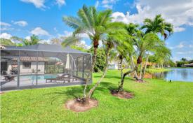 Maison en ville – Weston, Floride, Etats-Unis. $1,750,000