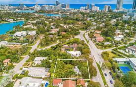 Maison en ville – Miami Beach, Floride, Etats-Unis. $3,459,000