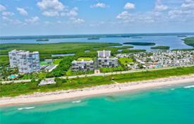 Copropriété – Vero Beach, Indian River County, Floride,  Etats-Unis. $474,000