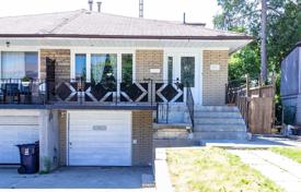 Maison mitoyenne – Scarborough, Toronto, Ontario,  Canada. C$1,031,000