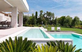 Villa – Padenghe sul Garda, Lombardie, Italie. 8,000 € par semaine