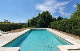 Villa – Provence-Alpes-Côte d'Azur, France. 2,660 € par semaine