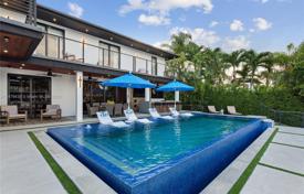 Maison en ville – Coral Gables, Floride, Etats-Unis. $7,998,000