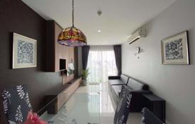 3 pièces appartement en copropriété à Watthana, Thaïlande. $261,000