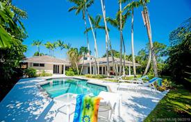 Villa – Pinecrest, Floride, Etats-Unis. 1,262,000 €
