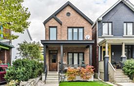 3 pièces maison en ville à Old Toronto, Canada. C$1,994,000