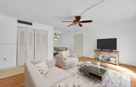 2 pièces appartement en copropriété 76 m² à Miami Lakes, Etats-Unis. $280,000