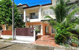 Maison mitoyenne – Choeng Thale, Phuket, Thaïlande. 101,000 €