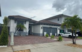 Maison en ville – West End, Miami, Floride,  Etats-Unis. $975,000