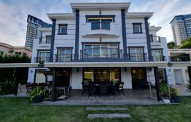 10 pièces villa 950 m² en Esenyurt, Turquie. $1,787,000