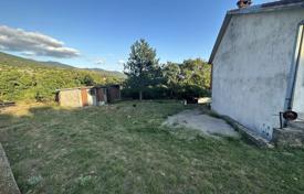 6 pièces maison en ville 200 m² en Primorje-Gorski Kotar County, Croatie. 200,000 €