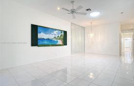 Maison en ville – Boynton Beach, Floride, Etats-Unis. $369,000