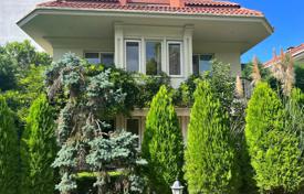 6 pièces villa 370 m² en Maltepe, Turquie. $1,600,000