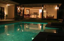 Villa – Badung, Indonésie. $2,940 par semaine