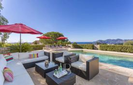 8 pièces villa à Cannes, France. 13,400 € par semaine