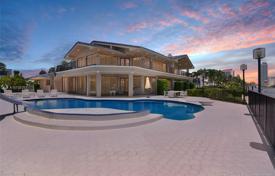 Villa – Hallandale Beach, Floride, Etats-Unis. $3,975,000