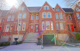 Maison mitoyenne – Ontario Street, Old Toronto, Toronto,  Ontario,   Canada. C$1,947,000