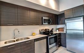 2 pièces appartement à Lake Shore Boulevard West, Canada. C$917,000