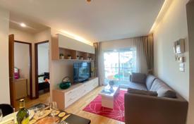 3 pièces appartement en copropriété à Phra Khanong, Thaïlande. $277,000