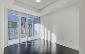 1 pièces appartement à Richmond Street West, Canada. C$953,000