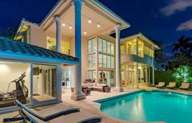 Villa – Fort Lauderdale, Floride, Etats-Unis. $2,775,000