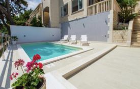 Villa – Brač, Comté de Split-Dalmatie, Croatie. 1,050,000 €