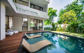 Villa – South Kuta, Bali, Indonésie. 326,000 €