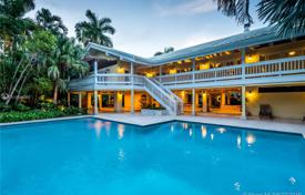 Villa – Miami, Floride, Etats-Unis. 2,027,000 €