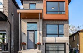 Maison en ville – Etobicoke, Toronto, Ontario,  Canada. C$1,742,000