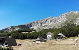 Terrain urbanisé à proximité de la station de ski Savin Kuk, Žabljak. 38,000 €