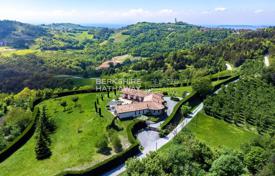 Villa – Cuneo, Piémont, Italie. 1,600,000 €