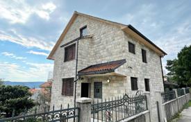 Maison en ville – Tivat (ville), Tivat, Monténégro. 450,000 €