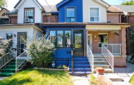 3 pièces maison mitoyenne à Old Toronto, Canada. C$1,404,000