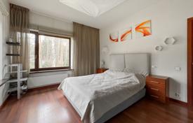 6 pièces maison mitoyenne 185 m² en Jurmala, Lettonie. 640,000 €
